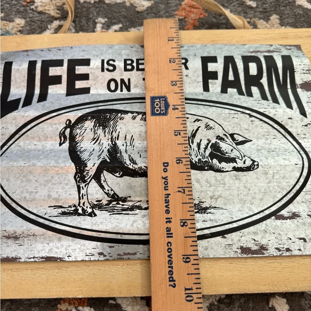 NWT Farmhouse Chic Rustic Life is Better On the Farm‎ Metal Wood Sign 15x10